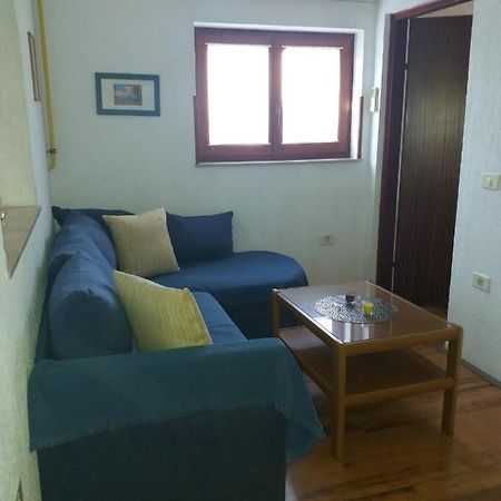 Apt Ingrid Pula Ngoại thất bức ảnh