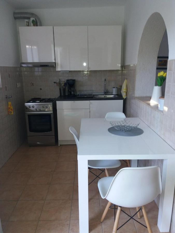 Apt Ingrid Pula Ngoại thất bức ảnh